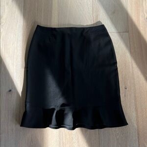 Elegant Black Ruffle Hem Skirt